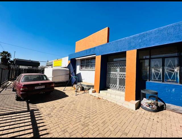 7 BEDROOM HOUSE FOR SALE IN BENONI CENTRAL